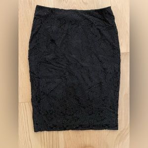 Black Banana Republic pencil skirt
